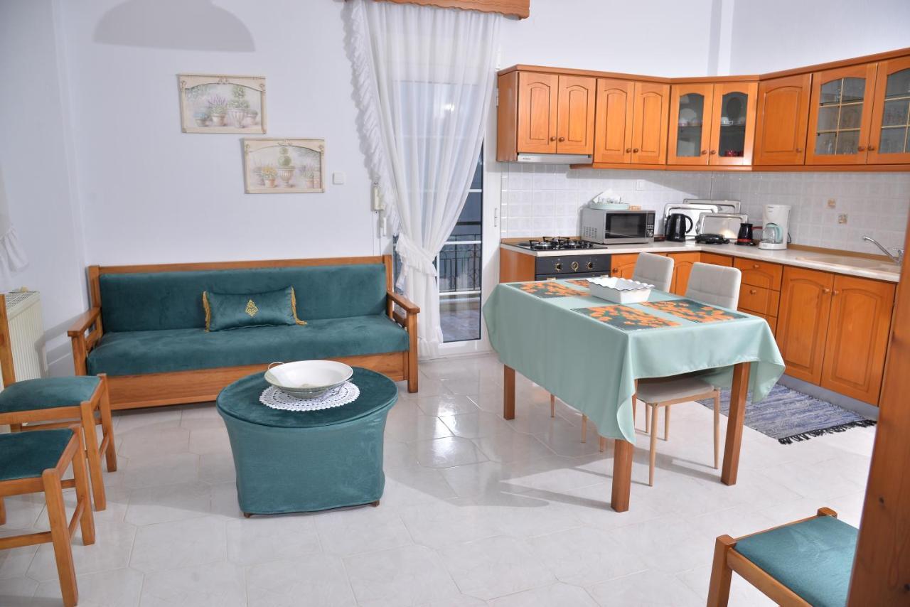 Zeusplace Konaki House Holiday home *